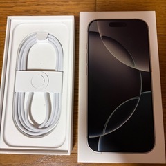 iPhone16 Pro 本体 128GB ホワイトチタニウム 約2年保証ありの画像