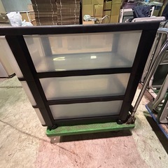 【無料】【引取限定】3段収納ケースお譲りします　2025/11/6～の画像