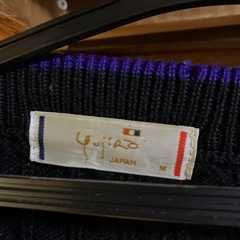 石原裕次郎 ヨットブランド 羊革 レザーパッチ付き Vネック ケーブルニットセーター 黒 ブラックの画像