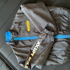 DUNLOP、ヨコハマ アウターの画像