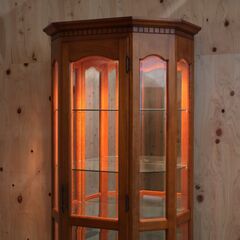 ≪yt2095ジ≫ 横浜クラシック家具 Daniel/ダニエル キュリオケース 飾り棚/ガラスケース/カップボード/ヴィンテージ家具/中古家具/宮城県仙台市 71102-10の画像