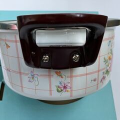 ２０ｃｍ両手ほうろう鍋　日本製の画像