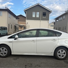 燃費抜群‼️プリウスSの画像