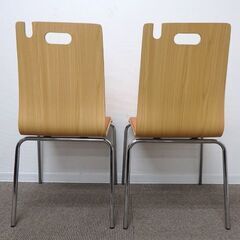 新札幌 / NITORI ニトリ スチール脚 チェア アビス 在庫2脚あり ダイニングチェア スタッキング可 椅子 / No.3696の画像