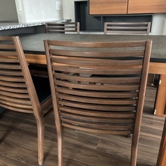 【11/11-15 お引き取り限定】ダイニングセットダイニングテーブル　イス４脚セットの画像