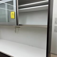 【ジャングルジャングル和歌山店】【Wa3209】食器棚　リユースショップ リサイクルショップ 中古家具 中古家電 中古自転車 古着 冷蔵庫 洗濯機 エアコン 電子レンジ テレビ オフィス家具 ヴィンテージ アンティーク 和歌山市 岩出市 海南市 岬町 和歌山 大阪の画像