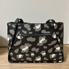 ヒョウ柄バックEMODAの画像