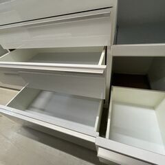 【ジャングルジャングル滋賀草津店】ジモティ来店特価‼ 食器棚 高橋木工 ホワイト J-251132の画像