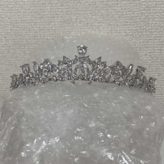 ブライダルティアラの画像
