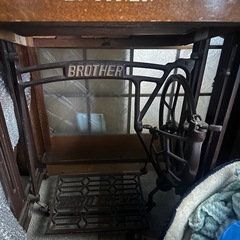 ブラザー 足踏みミシンの画像