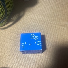 キティちゃんマグカップの画像