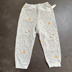 UNIQLO　11匹のねこ長袖パジャマセット100cmの画像