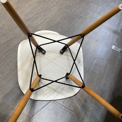 【チェア】【椅子】【白】※在庫4点★クリーニング済み【管理番号1105】野の画像