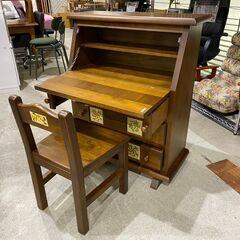 バレンシア家具｜スペイン製｜タイル張り｜椅子付｜ライティングデスクの画像