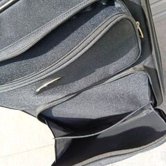 現金OR交換　マキシムラベリー ソフトスーツケース・キャリーバッグ　断捨離の画像