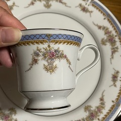 【未使用】Ashford（カップ&ソーサー&大皿）の画像