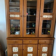 冷蔵庫やタンス、食器棚無料の画像