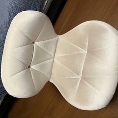 ⭐️取り引き予定者あり⭐️【急募】デスクチェアの画像