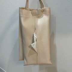 レザーティッシュケースの画像