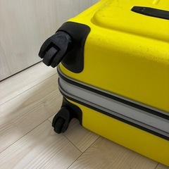 【金額相談して下さい】キャリーケースの画像