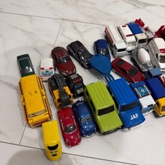 トミカ　ミニカーの画像