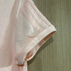 アディダス　Tシャツの画像