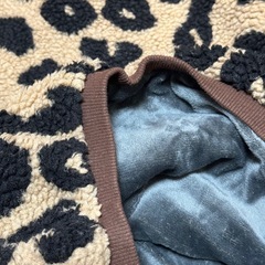 子供服お下がり冬110サイズ豹柄トレーナー☆あったかボア☆男の子女の子の画像
