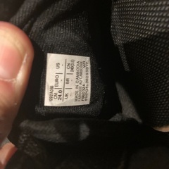 アシックス🔴スニーカー24センチの画像