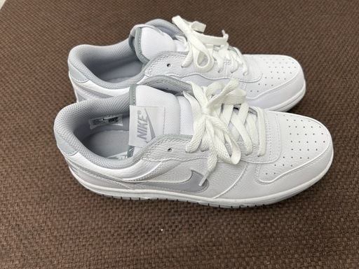 美品　Nike Air Force 1 ホワイト/グレー