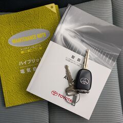 ★修復歴無！カタログ燃費35.4km/l！アクア【S】点検記録6回！Bluetooth！社外ナビ！純正アルミ！フルセグTV！キーレス！フォグライト！★の画像