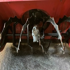 早いもの勝ち！動作良好！9馬力-ホンダ除雪機 HS970電動シューターで走行は無段階オートマ(hst)余裕の9馬力の画像