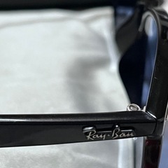 Ray-Ban サングラス　RB4259F-60180180の画像