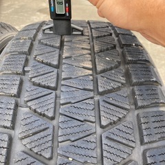 BLIZZAK DM-V3 235/55R19 2本 スタッドレスタイヤ 2021年製 8分山 バリ山 溝あり NX RX RAV4の画像