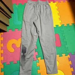 アンダーアーマー　長ズボンの画像