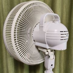 【引取限定】東芝 リビング扇風機 30cm ホワイト 2015年製 F-ALT55の画像