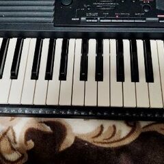 YAMAHA PSR-330 キーボード 電子ピアノの画像