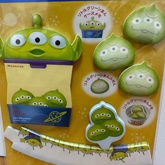 東京ディズニーリゾート　リトルグリーンメン　メモと付箋のセット。 の画像