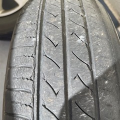 スクラム純正タイヤ ホイール 155/70R13 の画像