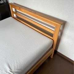 ニトリ セミダブル すのこベッド の画像