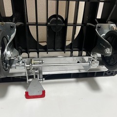 トラスコ中山(TRUSCO) カルティオ 樹脂製運搬車 樹脂 台車 ストッパー付き 折り畳み 黒 780×490mm 自重7.3kg 軽量 MPK720の画像