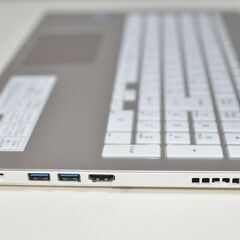 中古良品ノートパソコン 東芝 T65/HG 第8世代 i7 爆速SSD512GB メモリー8GB 無線内蔵 Bluetooth WEBカメラ DVDマルチ Windows11+officeの画像