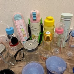水筒　コップ　タッパーの画像
