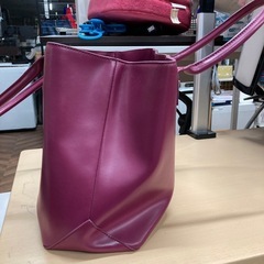 1147 agnesb レザートートバッグの画像