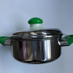 未使用　１８ｃｍステンレス両手鍋　日本製の画像