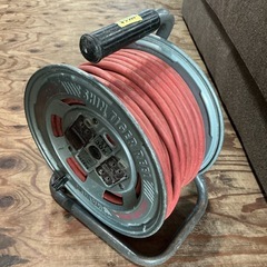 延長コード🧰HATAYAハタヤST-30K有効長29m屋内用❗️6A125V傷•汚れあり💦グレー•赤の画像