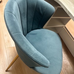 『お引取り者様確定』デスク・椅子セットの画像