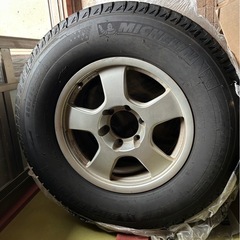 FJクルーザー　スタッドレス　265/70R17 ミシュランの画像