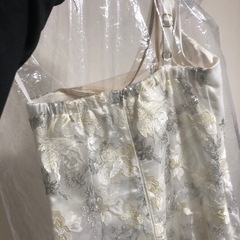 キャバドレス ローブドフルールの画像