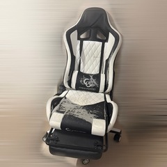 ゲーミングチェアの画像