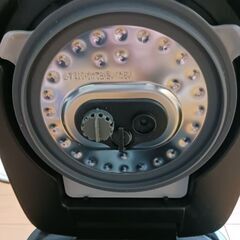 TOSHIBA圧力IH炊飯器!美品です。値下げしました。の画像